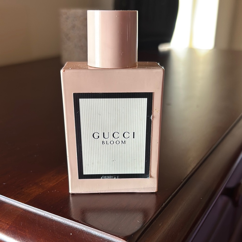 Gucci Bloom Perfume